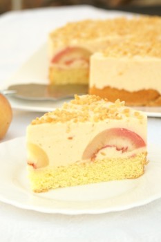 Ciasto z brzoskwiniową pianką